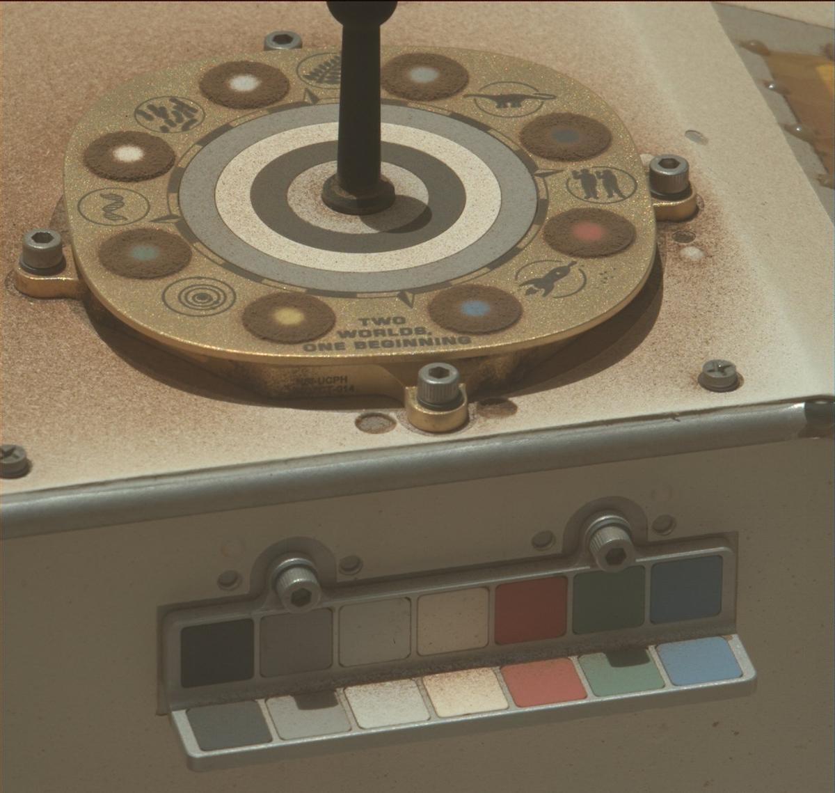 Alvo de calibração da Mastcam-Z no Perseverance